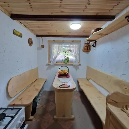 Chalet Oto's *